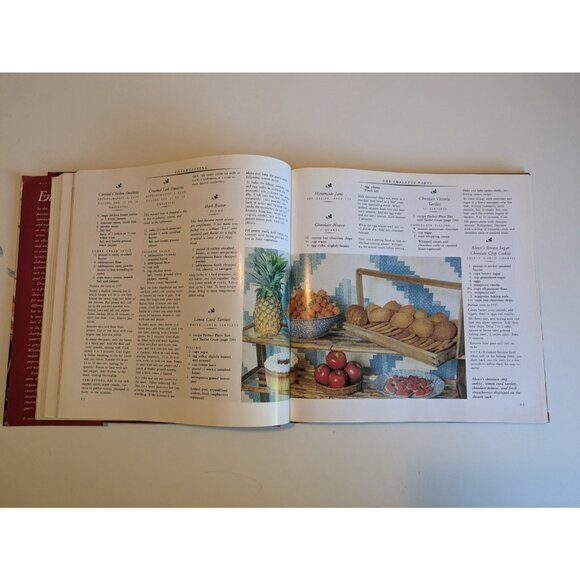 Martha Stewart Entertaining First Edition 1982 HC w/ Dustjacket Vintage Cookbook - Picture 10 of 16